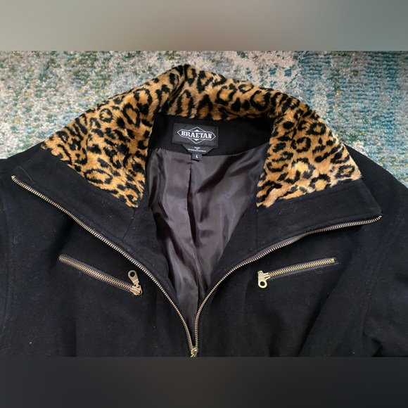 Vintage 90s Braetan leopard print black wool fitted tie waist coat, size large - Picture 2 of 15